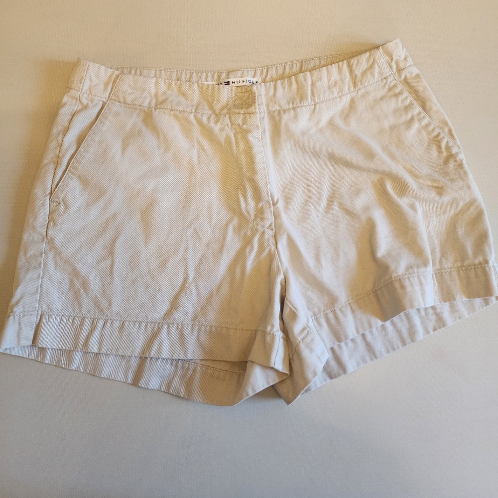 Tommy Hilfiger shorts, size 8, beige